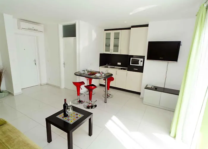 Crikvenica, Vinodol 3 公寓